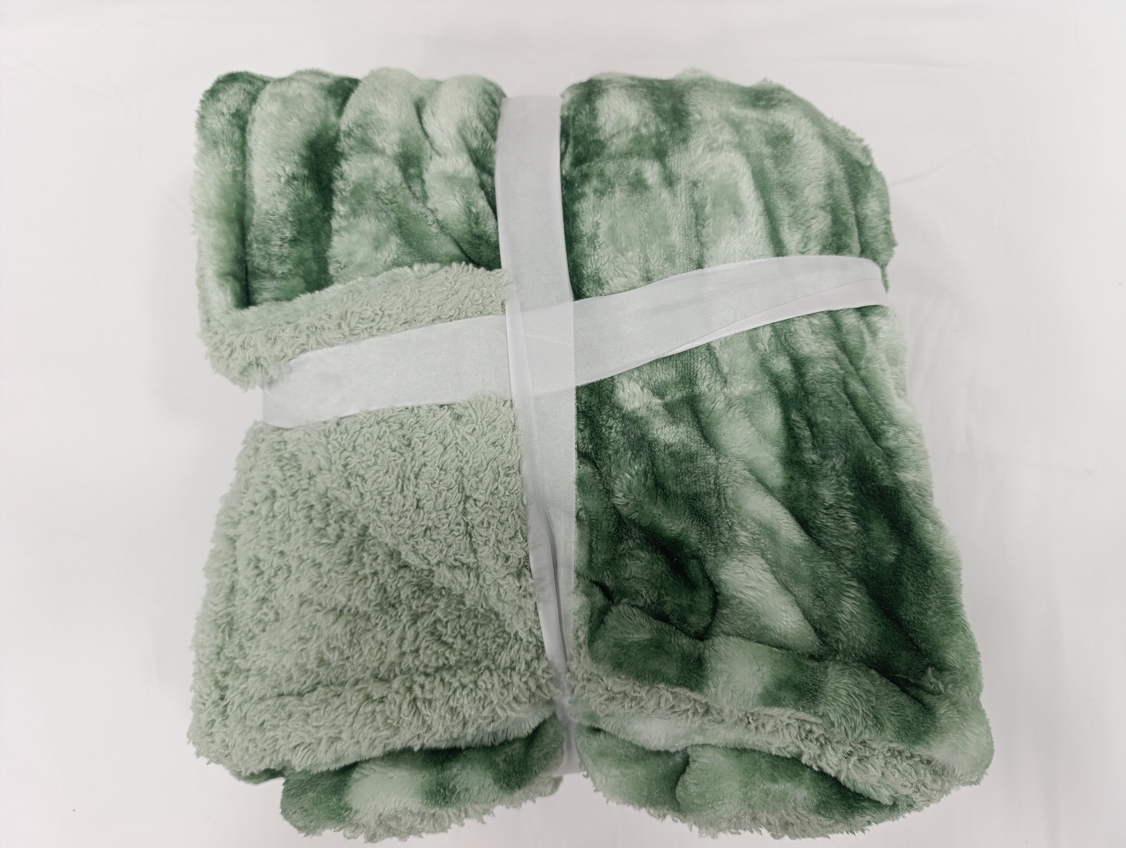 Verdelle Blanket - Sage Green - image 4