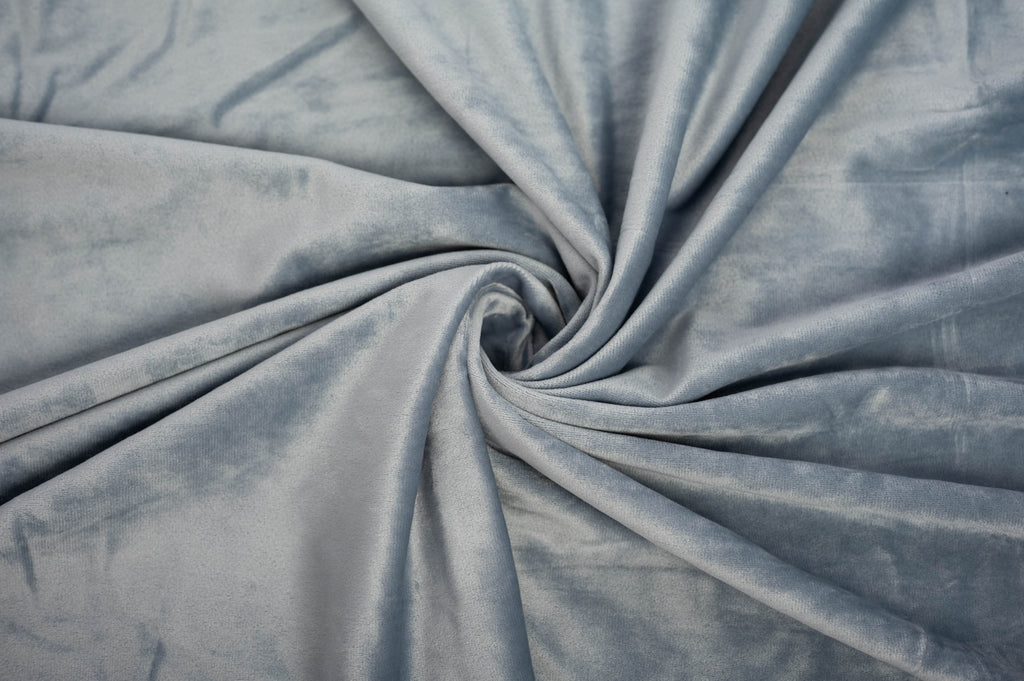 Velvet Curtain – Gray, 100% Polyester, 80% Sun Light Block (135x250cm) - image 4