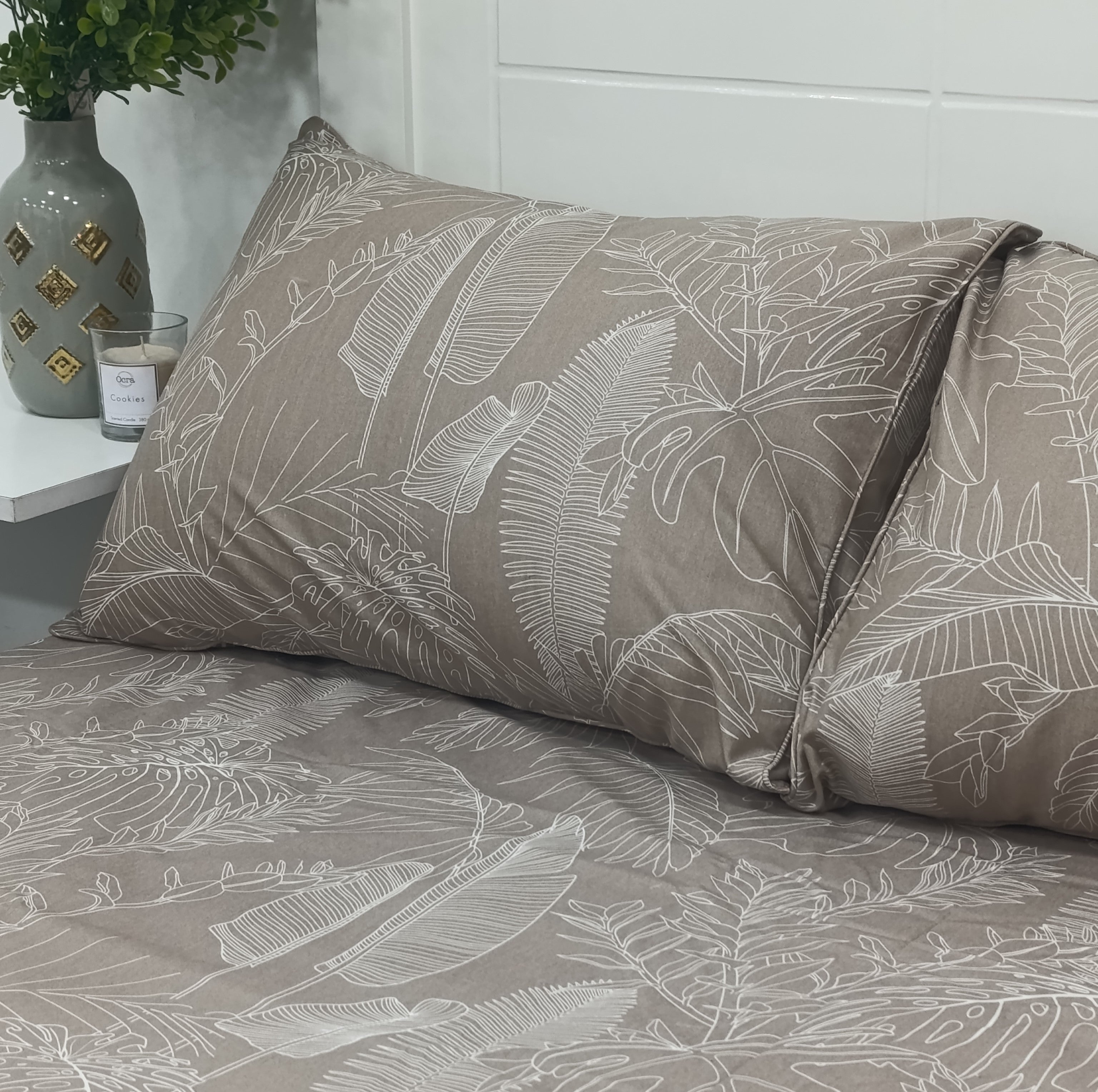 Cotton Bed Sheet Set - 3 Pieces  - Sylva - image 1