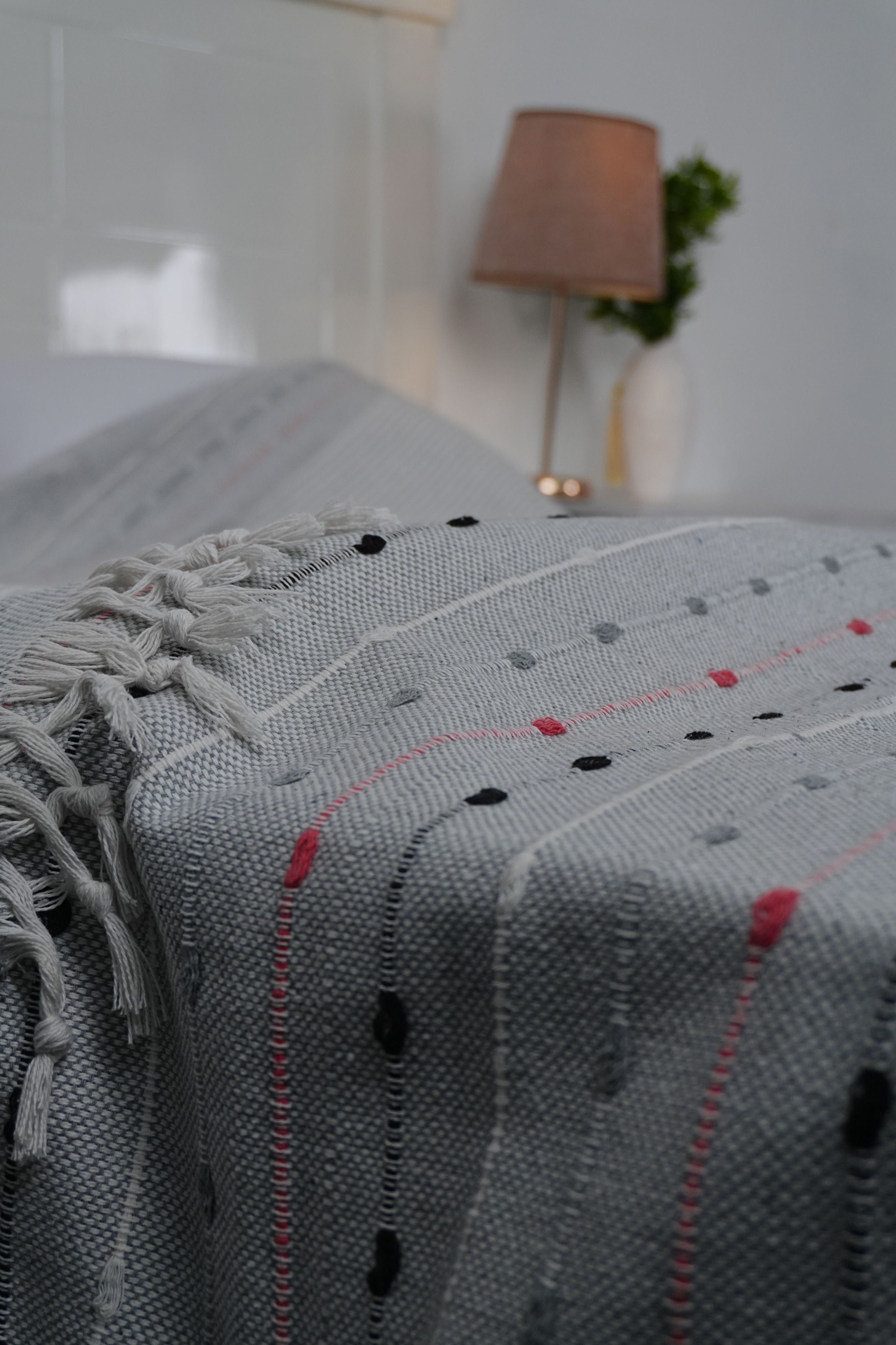 Cotton Lightweight Coverlet – Strava (King Size) - image 1