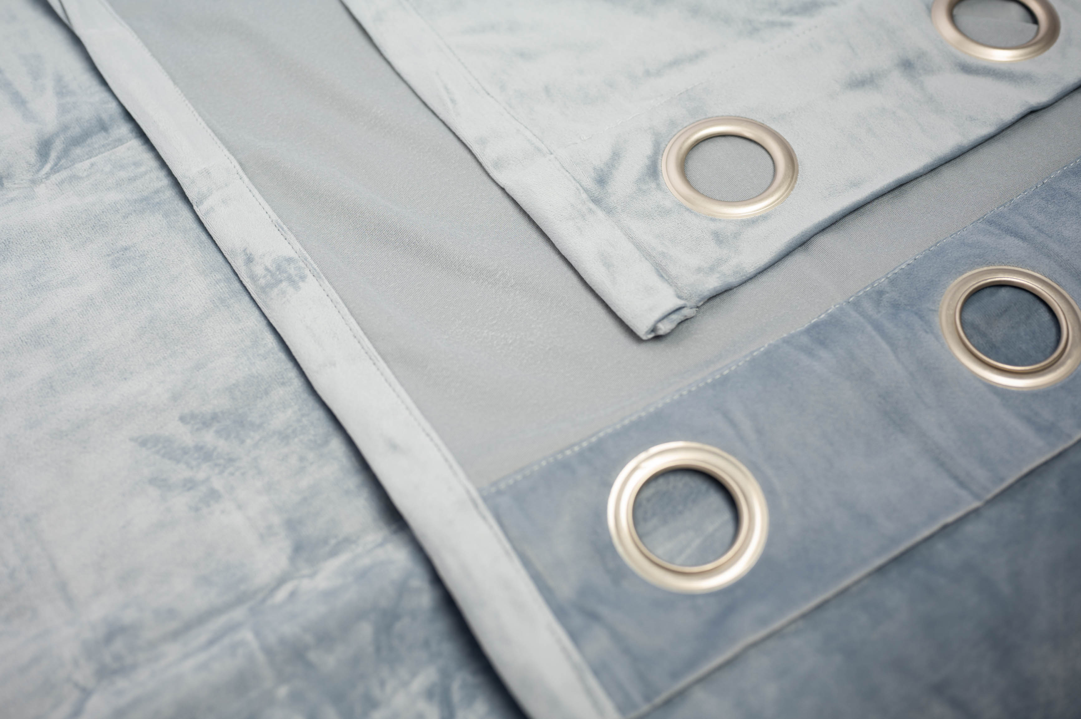 Velvet Curtain – Gray, 100% Polyester, 80% Sun Light Block (135x250cm) - image 5