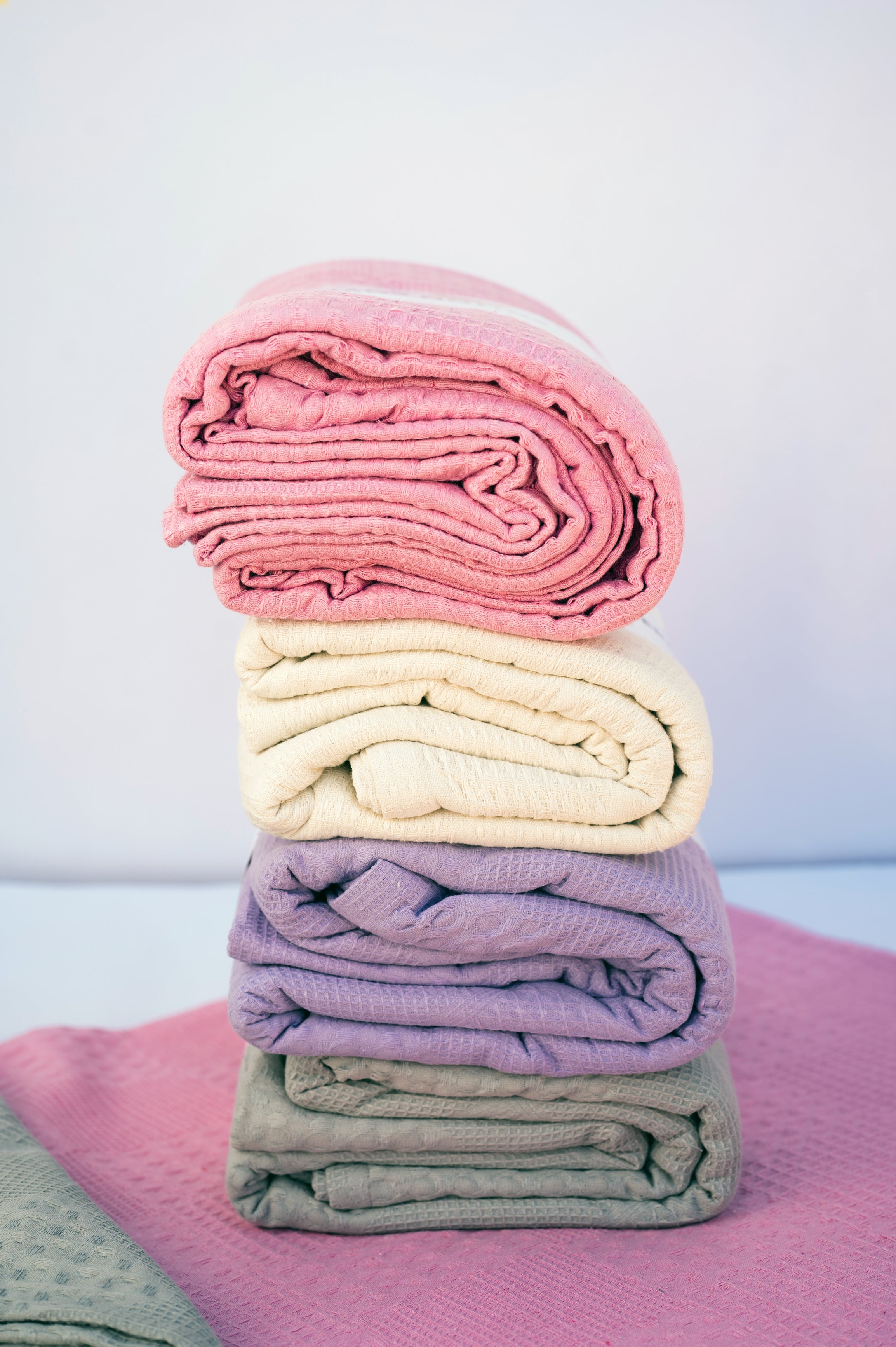 Cotton Coverlet – Gray, Baby Blue, Pistachio & Light Beige (Single/King) - image 1