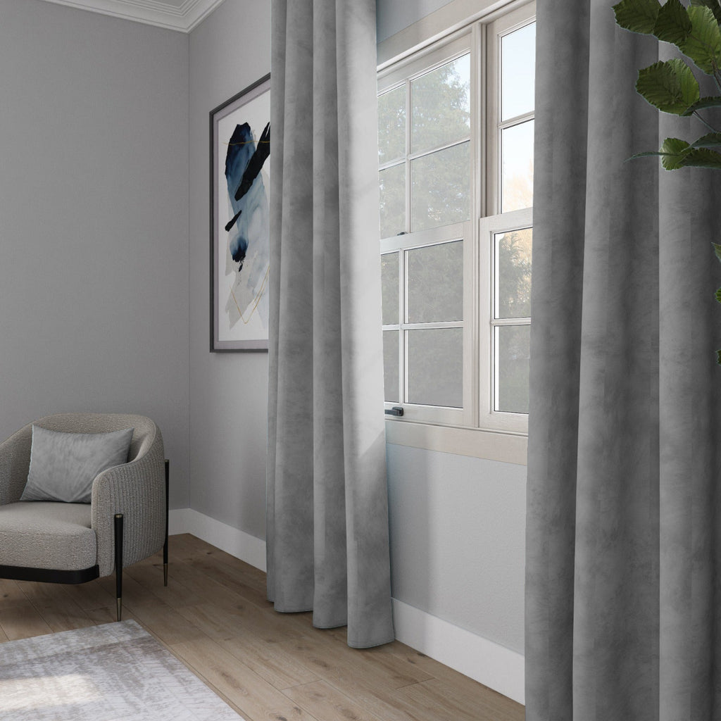 Velvet Curtain – Gray, 100% Polyester, 80% Sun Light Block (135x250cm) - image 1