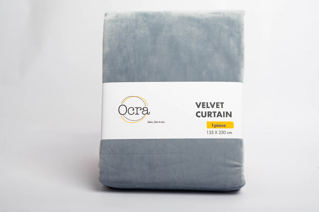 Velvet Curtain – Gray, 100% Polyester, 80% Sun Light Block (135x250cm) - image 3