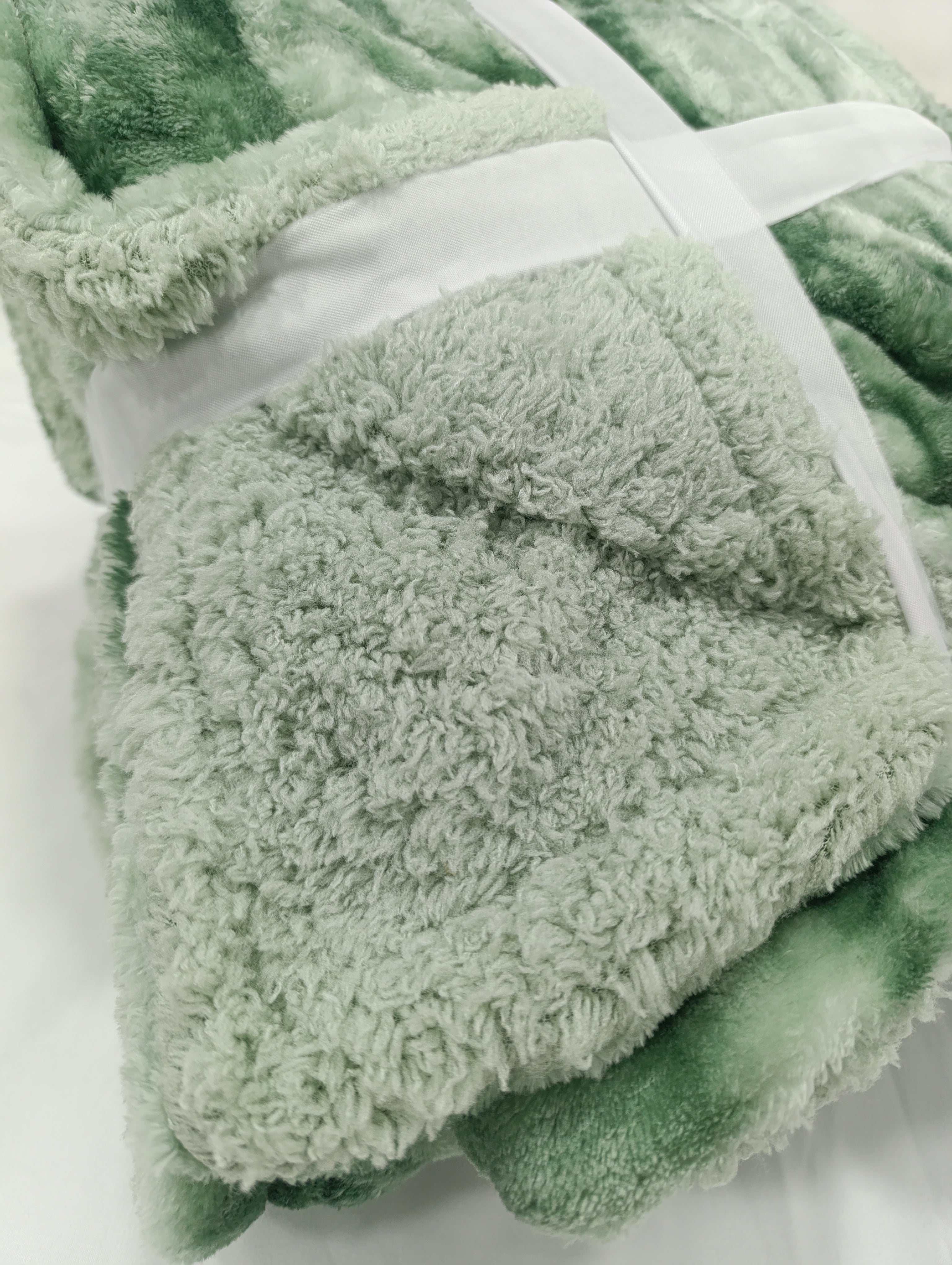 Verdelle Blanket - Sage Green - image 2
